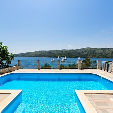 Seaside Villa Near Trogir - Poljica Marina Eksteriør billede